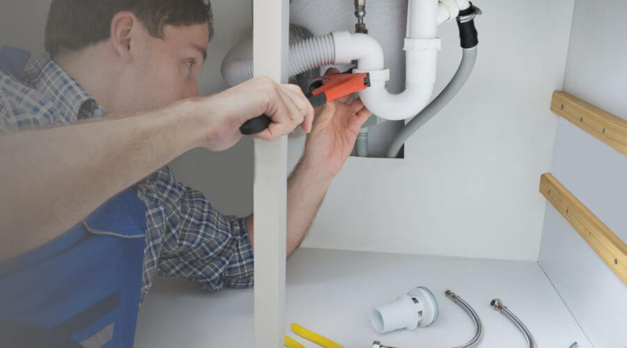 Professional expert plumbing services in Melbourne, IA